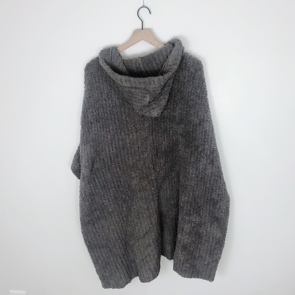 SOLD Barefoot Dreams Cozy Chic Oversized Poncho - Picture 6 of 9